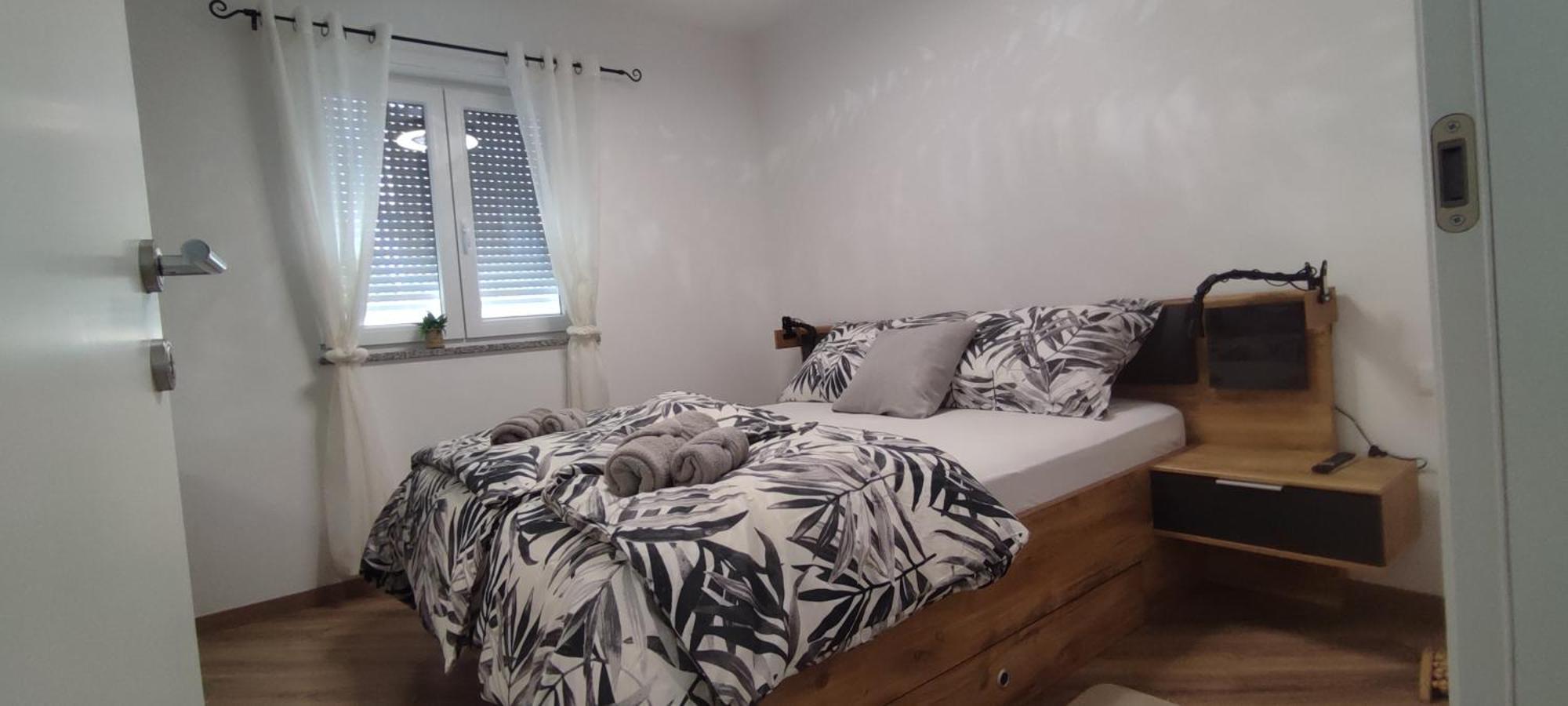 Sunny Oasis Apartment - High Ground Floor With Sunny Terrace & Private Garden!! Medulin Exterior foto